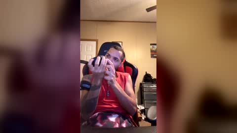 Snapshot of bbctyl17 chatting on 12.19.25 BBCTy online show from 12.19.25