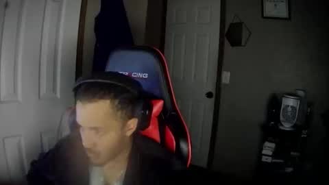 Snapshot of bbctyl17 chatting on 12.21.25 BBCTy online show from 12.21.25