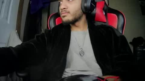 Snapshot of bbctyl17 chatting on 12.21.25 BBCTy online show from 12.21.25