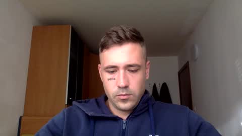 BB Namelezz online show from 10.25.25