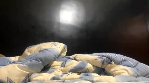 Snapshot of bbr2m chatting on 10.21.25 bbr2m online show from 10.21.25