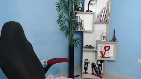 Charlote online show from 01.27.25