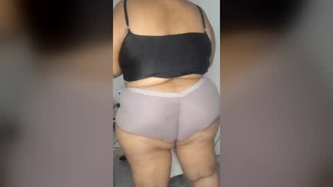 Snapshot of bbw_cindy11 chatting on 07.08.26 Cindy online show from 07.08.26