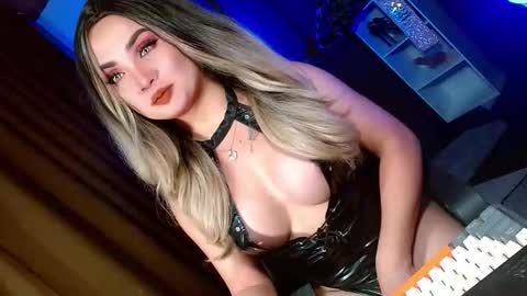 Snapshot of bby_lexielore69 chatting on 09.10.25 bby_lexielore69 online show from 09.10.25