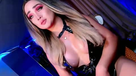 Snapshot of bby_lexielore69 chatting on 09.29.25 bby_lexielore69 online show from 09.29.25