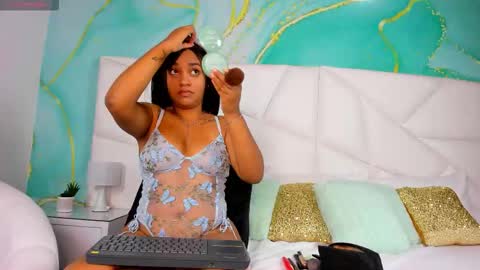 Alexxa online show from 11.21.25