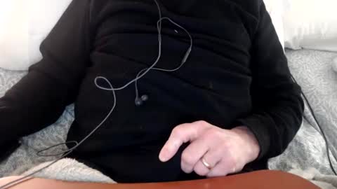 Snapshot of bcdmay chatting on 03.04.25 silverbullet online show from 03.04.25