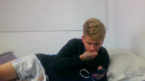 Snapshot of be_sinners chatting on 01.02.25 Sara Juan online show from 01.02.25