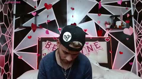 Snapshot of be_sinners chatting on 02.16.25 Sara Juan online show from 02.16.25