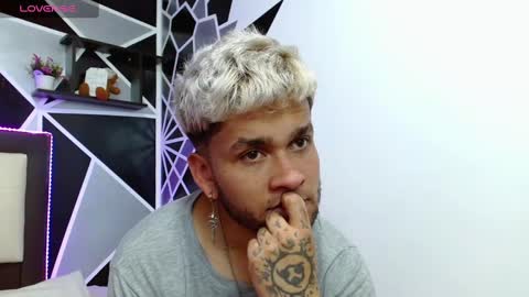 Snapshot of be_sinners chatting on 03.11.25 Sara Juan online show from 03.11.25