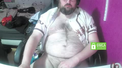 Snapshot of bear282667 chatting on 04.23.26 bear282667 online show from 04.23.26