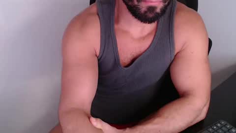 Snapshot of beard_top_guy chatting on 05.17.26 Beard Guy online show from 05.17.26