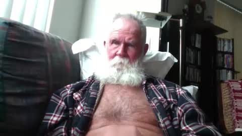 beardbushy online show from 04.12.26