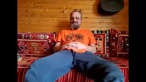 Snapshot of bearded_woodsman chatting on 12.10.24 bearded_woodsman online show from 12.10.24