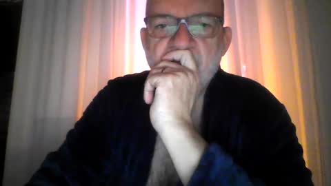 Snapshot of beardman916444 chatting on 12.26.24 Beardman online show from 12.26.24