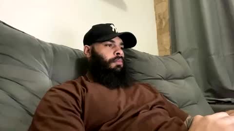 Snapshot of beardmax chatting on 05.03.26 Min online show from 05.03.26