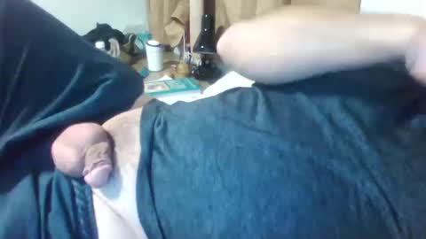 Snapshot of bearlylost chatting on 10.14.25 Justforfun online show from 10.14.25