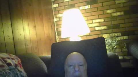 Snapshot of bearmantitsx chatting on 11.22.25 Please suck my nipples and cam with me now to a hot orgasm together on cam online show from 11.22.25