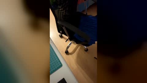 Snapshot of beartsmkr chatting on 02.15.26 beartsmkr online show from 02.15.26