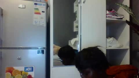 Snapshot of beautie699392 chatting on 02.11.25 Lil stunner online show from 02.11.25