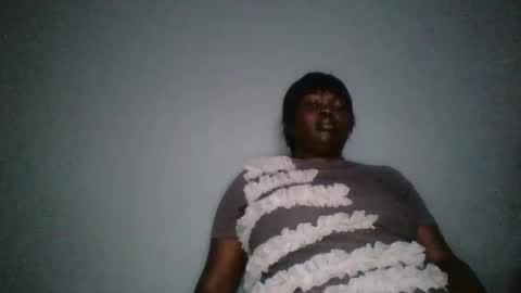 Snapshot of beautie699392 chatting on 02.24.25 Lil stunner online show from 02.24.25