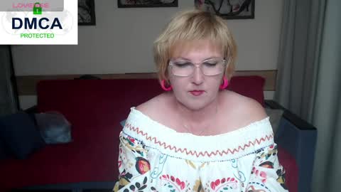 Snapshot of beautiful_lina7 chatting on 05.23.26 your Lana online show from 05.23.26
