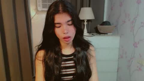 TRIXIE online show from 04.01.26