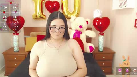 Snapshot of beautty_pink chatting on 02.11.25 beautty_pink online show from 02.11.25