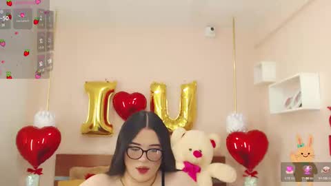 Snapshot of beautty_pink chatting on 02.12.25 beautty_pink online show from 02.12.25
