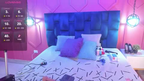 Chantall online show from 10.16.25