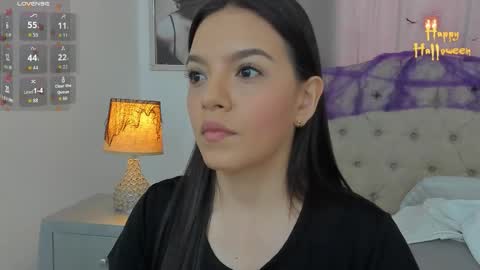 Ariana Reyes online show from 10.20.25