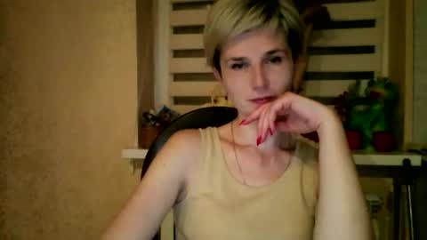 Snapshot of beautyksenia chatting on 04.24.26 BeautyKsenia online show from 04.24.26