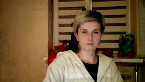 Snapshot of beautyksenia chatting on 06.04.26 BeautyKsenia online show from 06.04.26