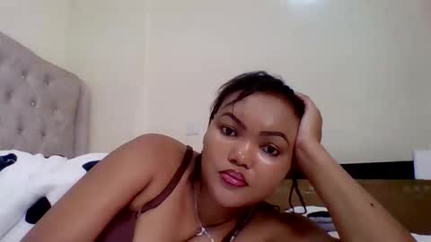 Snapshot of beautystar12 chatting on 05.24.26 beautystar12 online show from 05.24.26