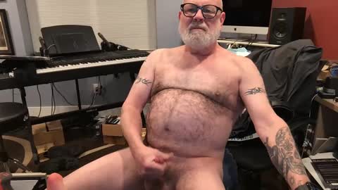 Snapshot of beavermower chatting on 03.06.25 beavermower online show from 03.06.25