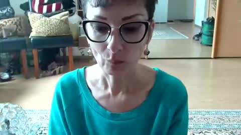 Snapshot of bebacksooon chatting on 05.25.26 Raluca online show from 05.25.26