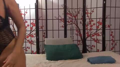 BeccaDelux online show from 10.09.25