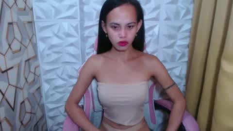 Snapshot of beccamiller22 chatting on 01.26.25 becca online show from 01.26.25