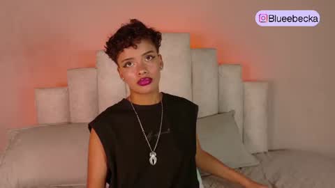 Snapshot of beckablue chatting on 07.11.26 Beecckkkaaa online show from 07.11.26
