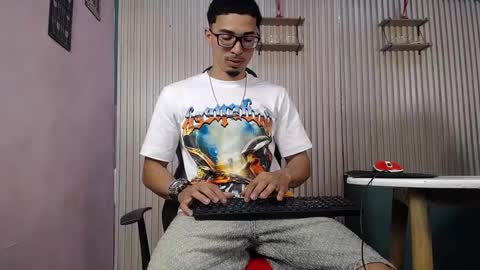 becker2_ online show from 01.11.26