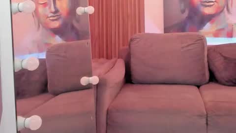 Victoria  online show from 03.13.26