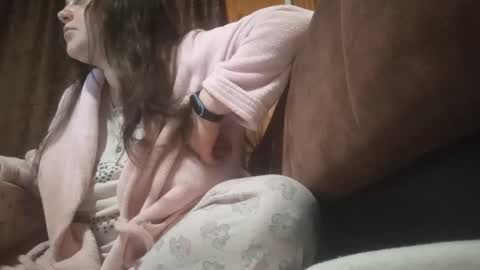 Snapshot of beckyanderson_ chatting on 09.12.25 Becky online show from 09.12.25