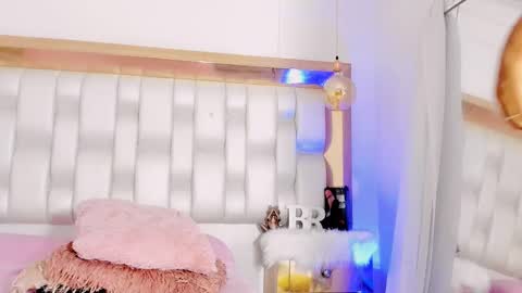 B E C K Y online show from 02.21.25