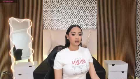 BELLA online show from 11.10.25