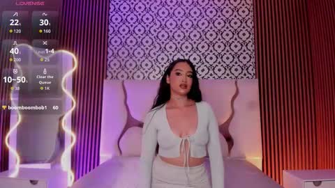 BELLA online show from 11.20.25