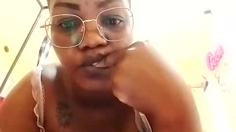 beencee2 online show from 02.03.25