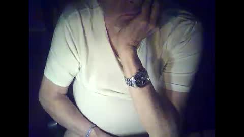 bekklove1 online show from 12.16.25