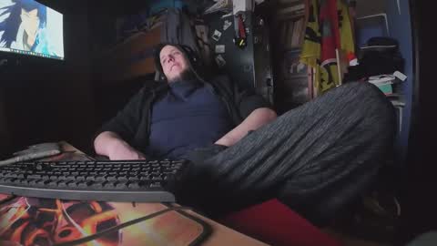 Snapshot of belgiandudeantwerp chatting on 11.09.25 Belgian Dude online show from 11.09.25