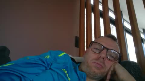 Snapshot of belgianordenary chatting on 02.21.25 belgianordenary online show from 02.21.25