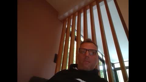 Snapshot of belgianordenary chatting on 09.25.25 belgianordenary online show from 09.25.25